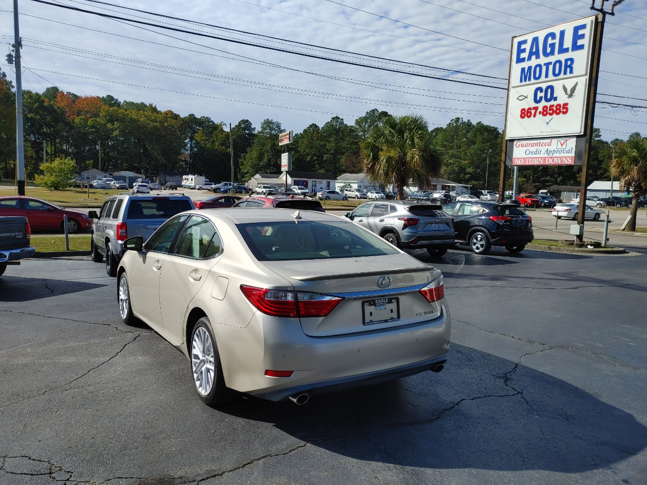 Lexus ES 350 4D Luxury Sedan 2013 Lexus ES 350 4D Luxury Sedan 2013