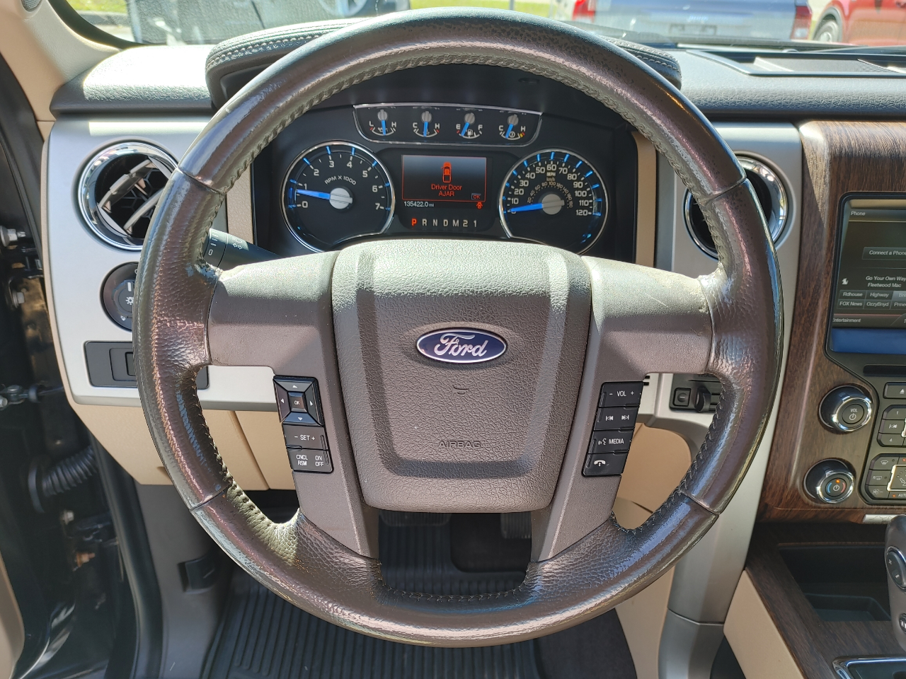 Ford F-150 4WD SuperCrew 157" Lariat 2013 Ford F-150 4WD SuperCrew 157" Lariat 2013