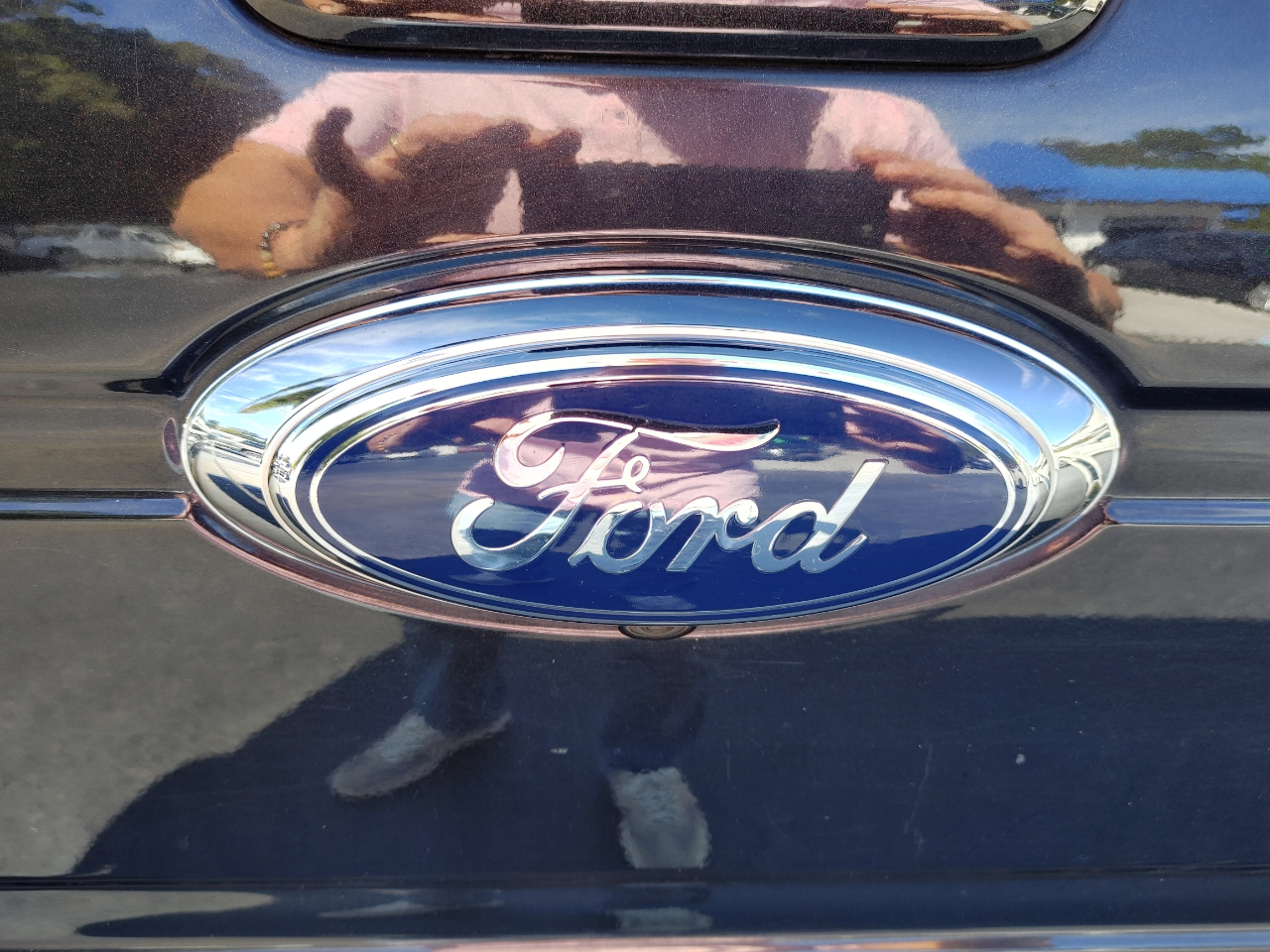 Ford F-150 4WD SuperCrew 157" Lariat 2013 Ford F-150 4WD SuperCrew 157" Lariat 2013