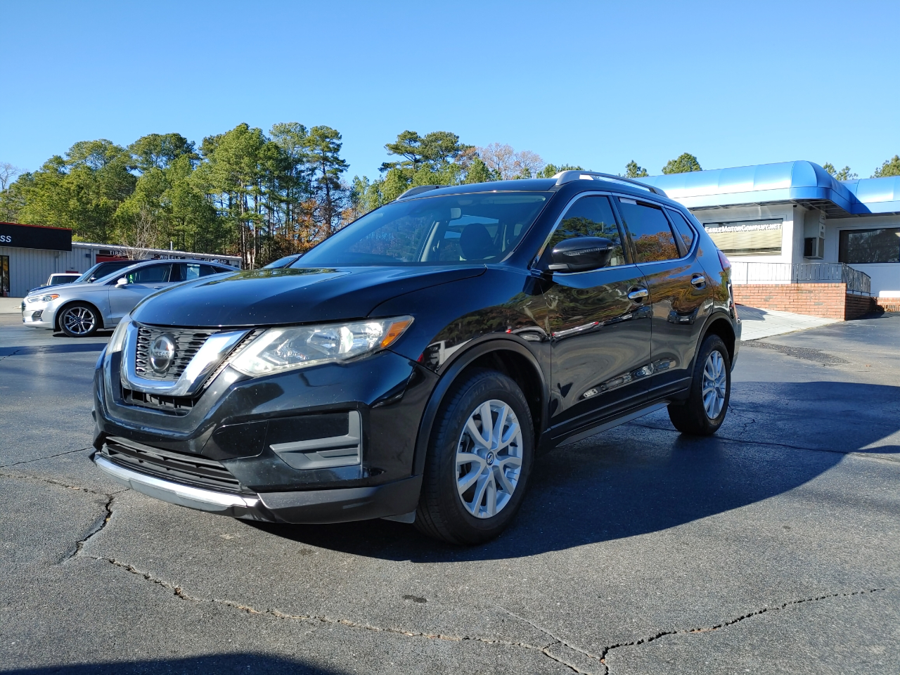 2020 Nissan Rogue SV