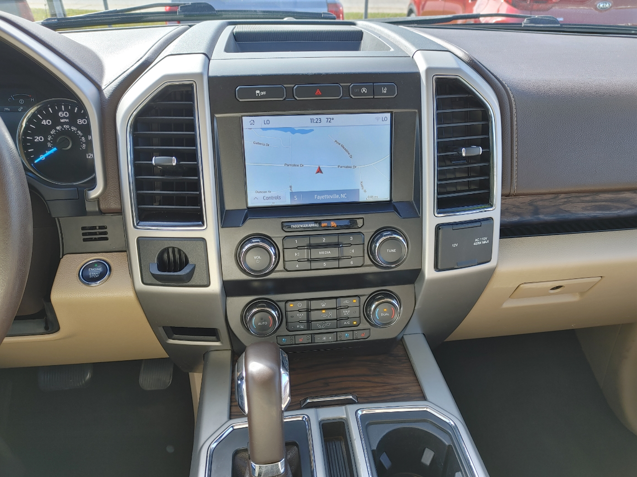 Ford F-150 Lariat SuperCrew Short Box 2WD 2020 Ford F-150 Lariat SuperCrew Short Box 2WD 2020