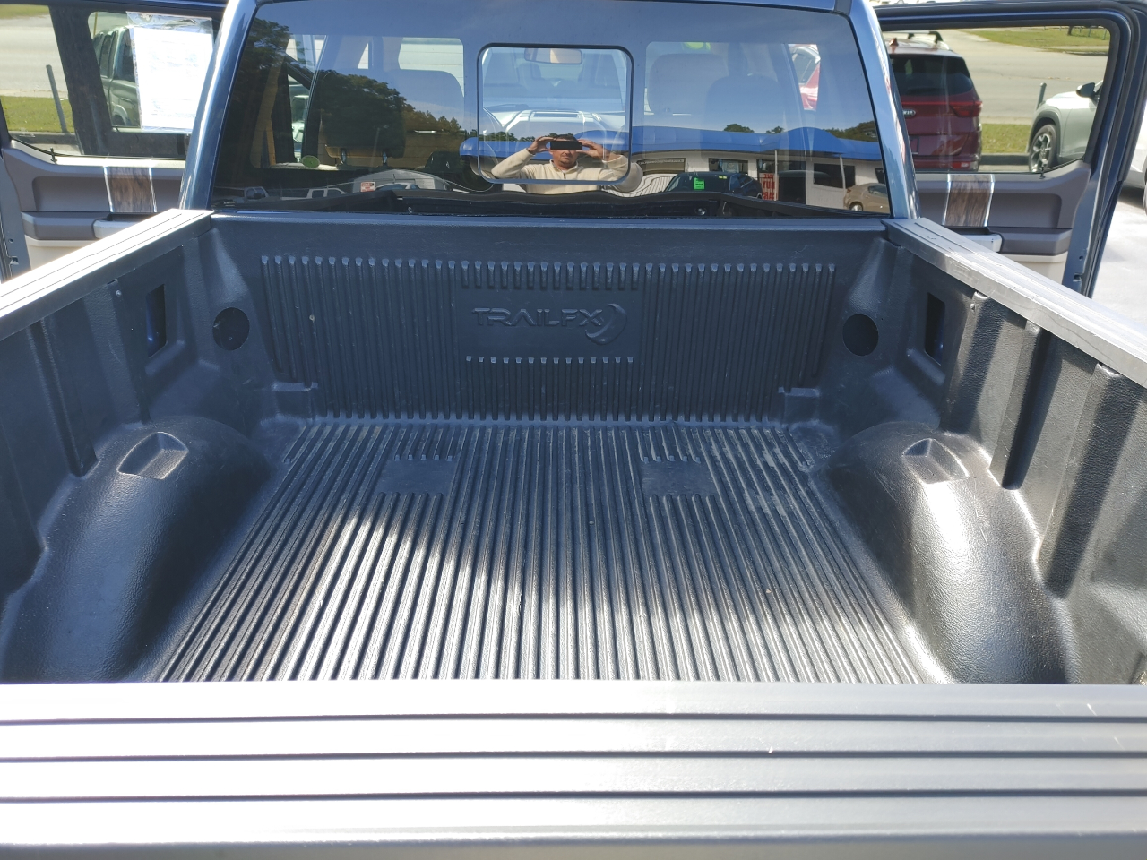 Ford F-150 Lariat SuperCrew Short Box 2WD 2020 Ford F-150 Lariat SuperCrew Short Box 2WD 2020