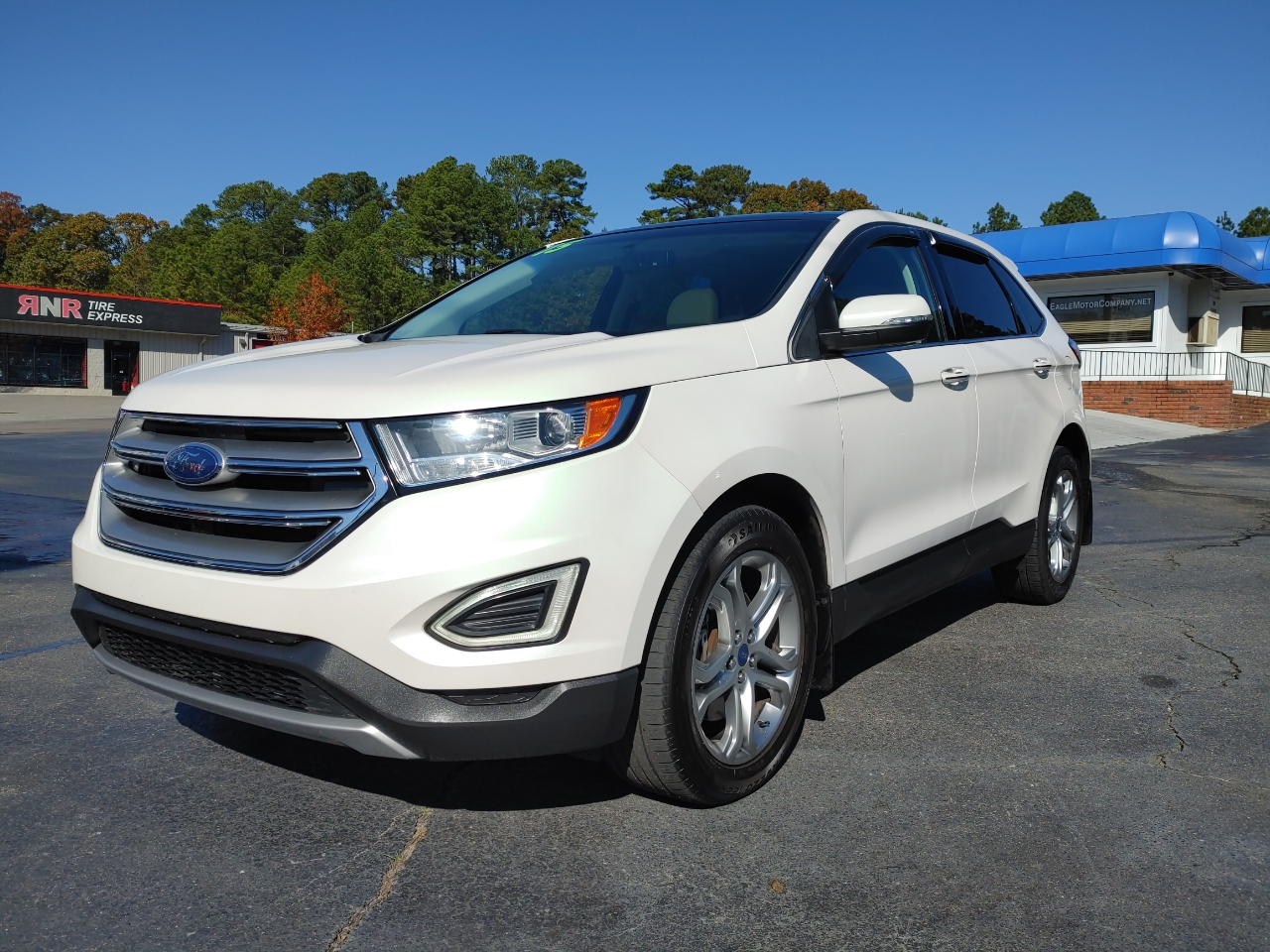2015 Ford Edge 4dr Titanium AWD