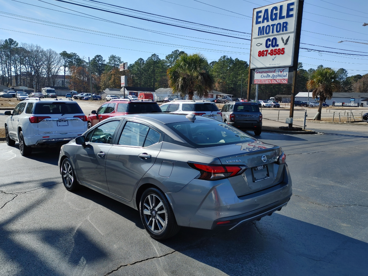 Nissan Versa SV 2021