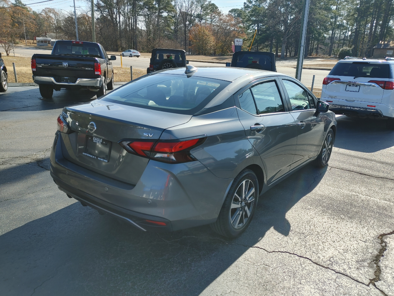 Nissan Versa SV 2021