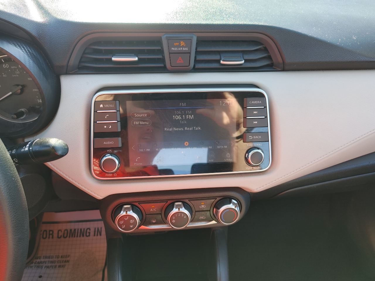 Nissan Versa SV 2021