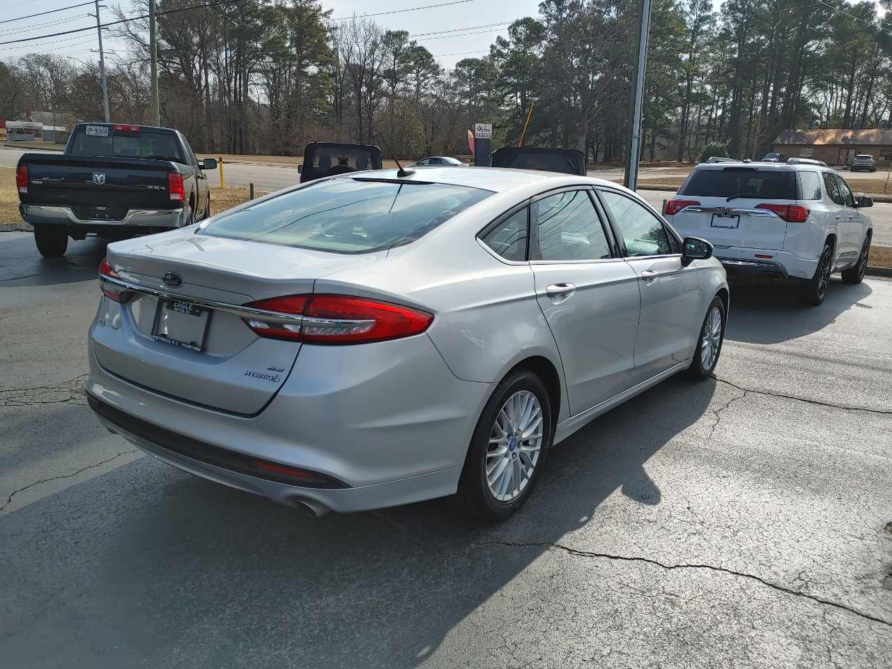 Ford Fusion Hybrid SE 2018