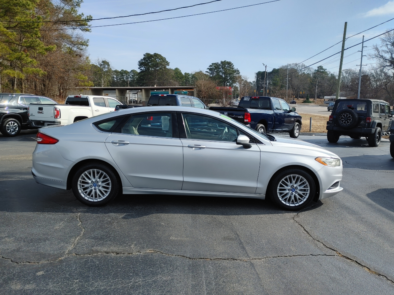 Ford Fusion Hybrid SE 2018