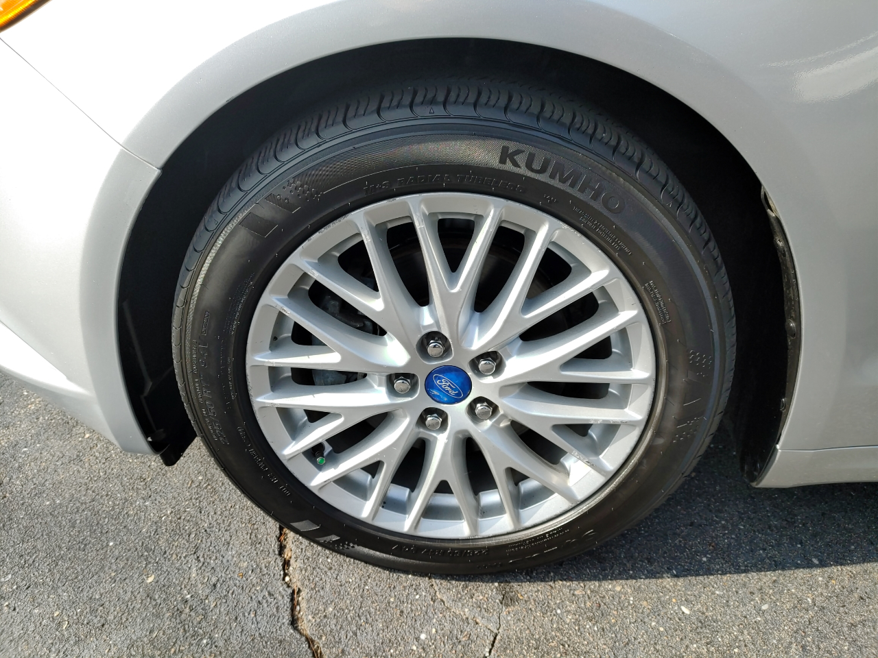 Ford Fusion Hybrid SE 2018