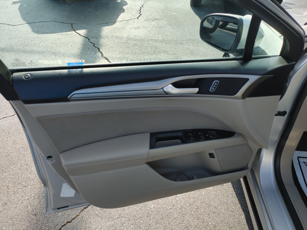 Ford Fusion Hybrid SE 2018