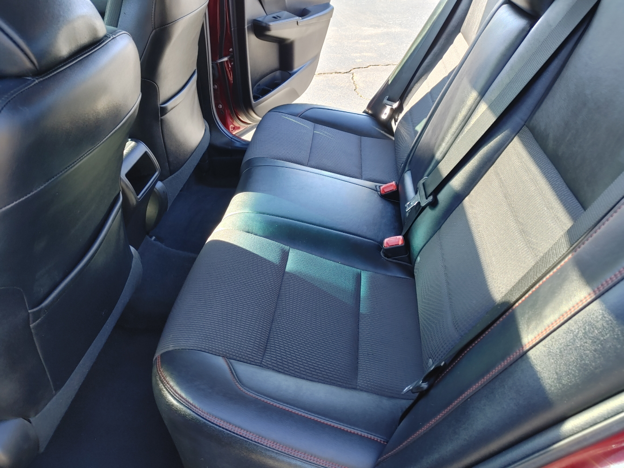 Toyota Camry SE 2016