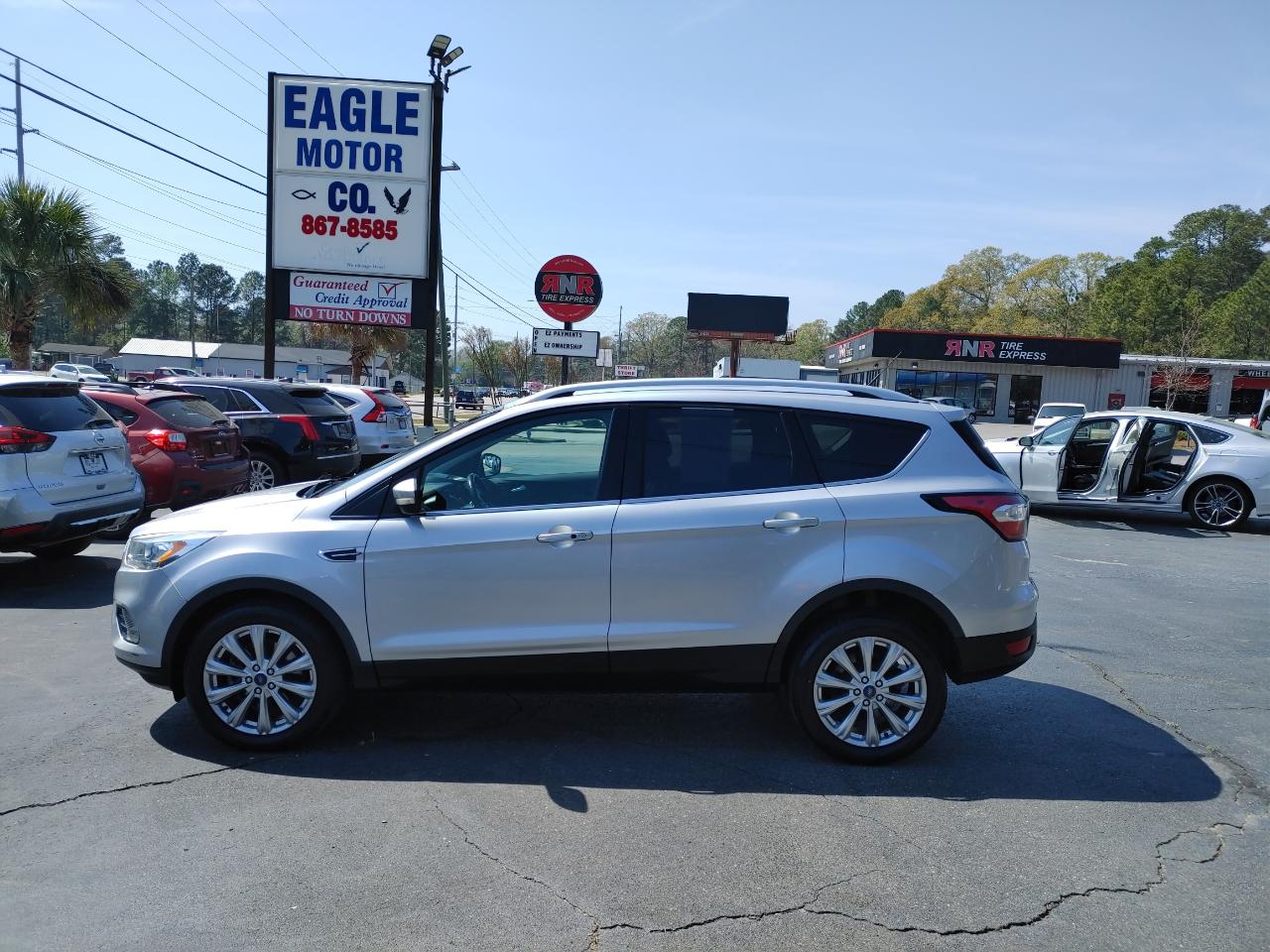 Ford Escape Titanium 4WD 2017