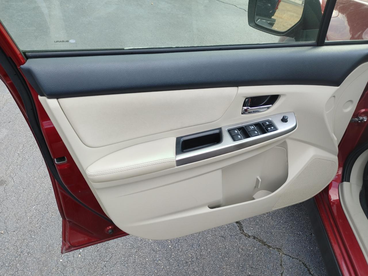 Subaru XV Crosstrek 5dr CVT 2.0i Premium 2015