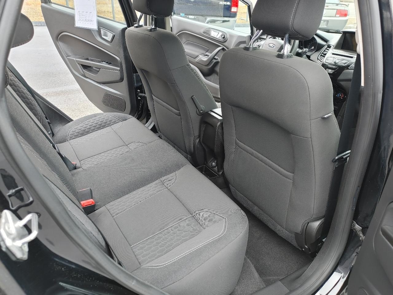 Ford Fiesta 5dr HB SE 2016