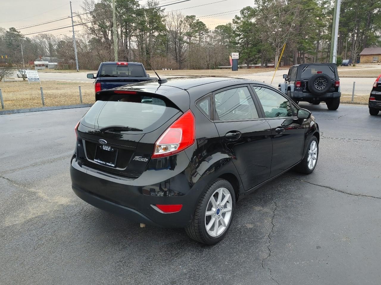 Ford Fiesta 5dr HB SE 2016