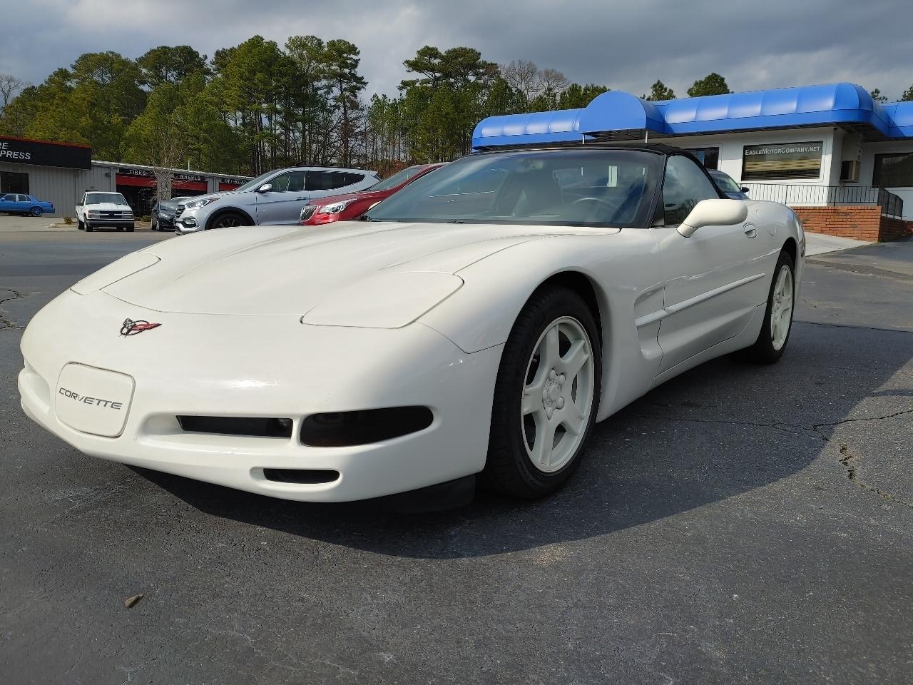 2002 Chevrolet Corvette 2dr Convertible