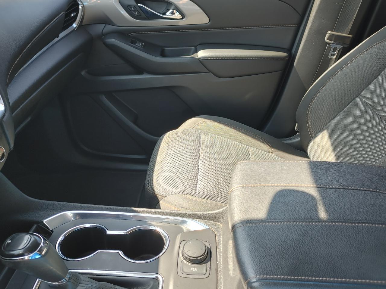 Chevrolet Traverse AWD 4dr LS w/1LS 2018