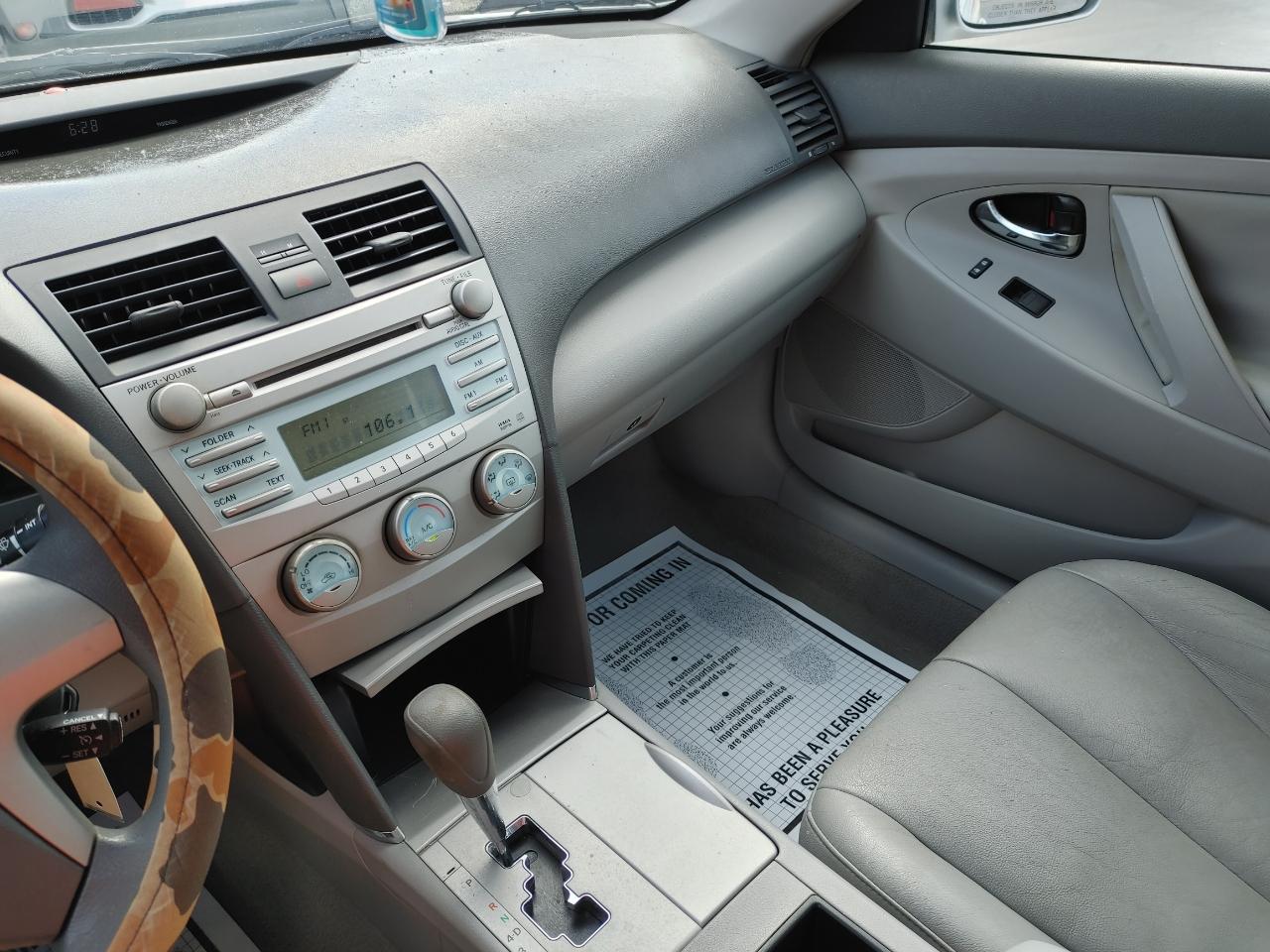 Toyota Camry LE 2007