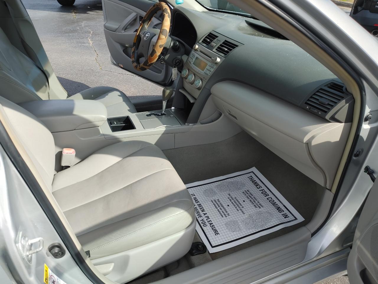 Toyota Camry LE 2007