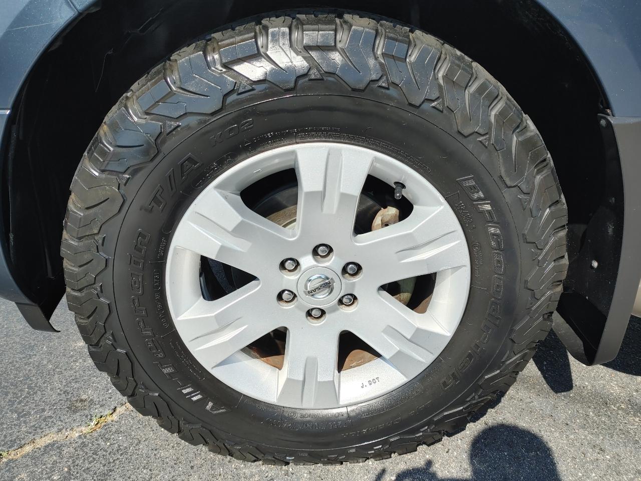 Nissan Pathfinder LE 2007