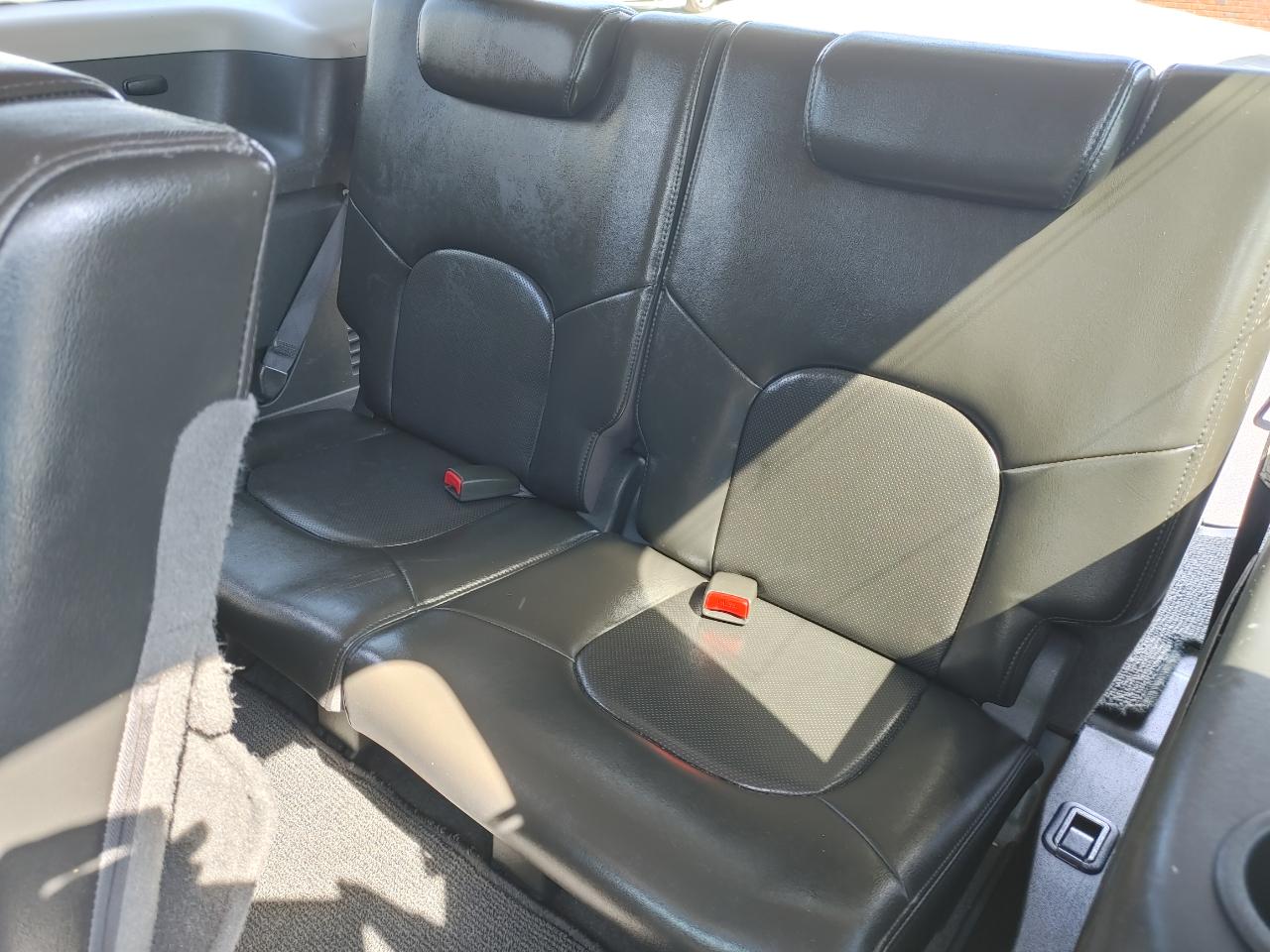 Nissan Pathfinder LE 2007