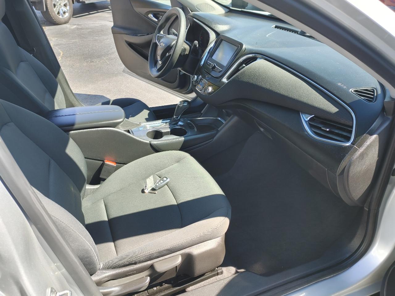 Chevrolet Malibu 1LT 2017