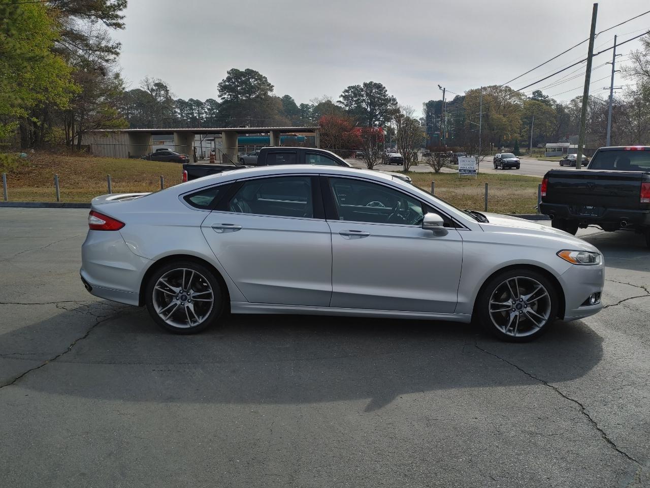 Ford Fusion Titanium 2016
