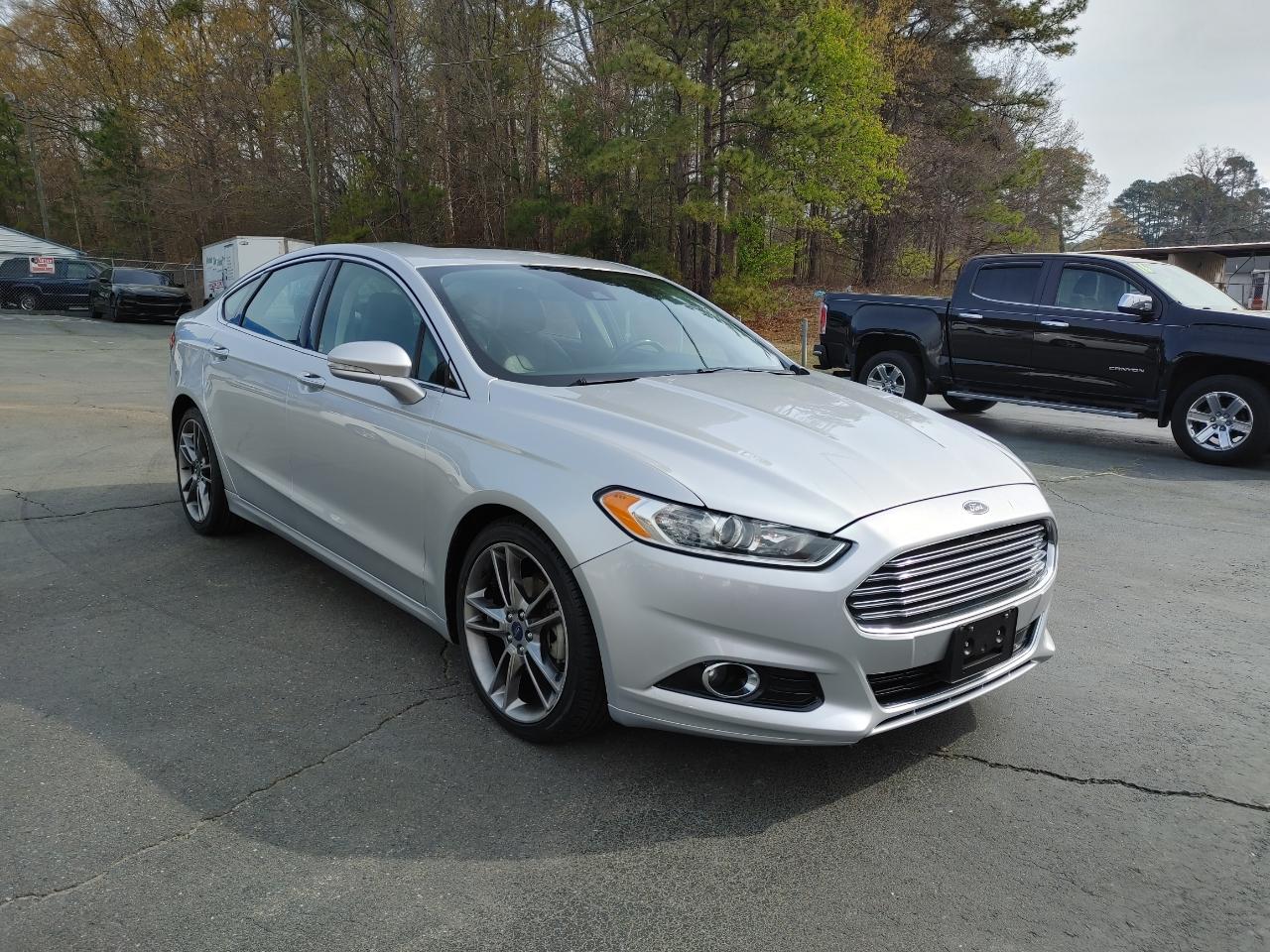 Ford Fusion Titanium 2016