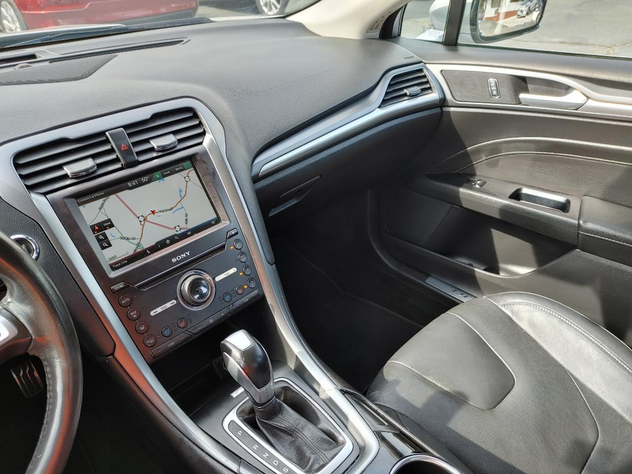 Ford Fusion Titanium 2016