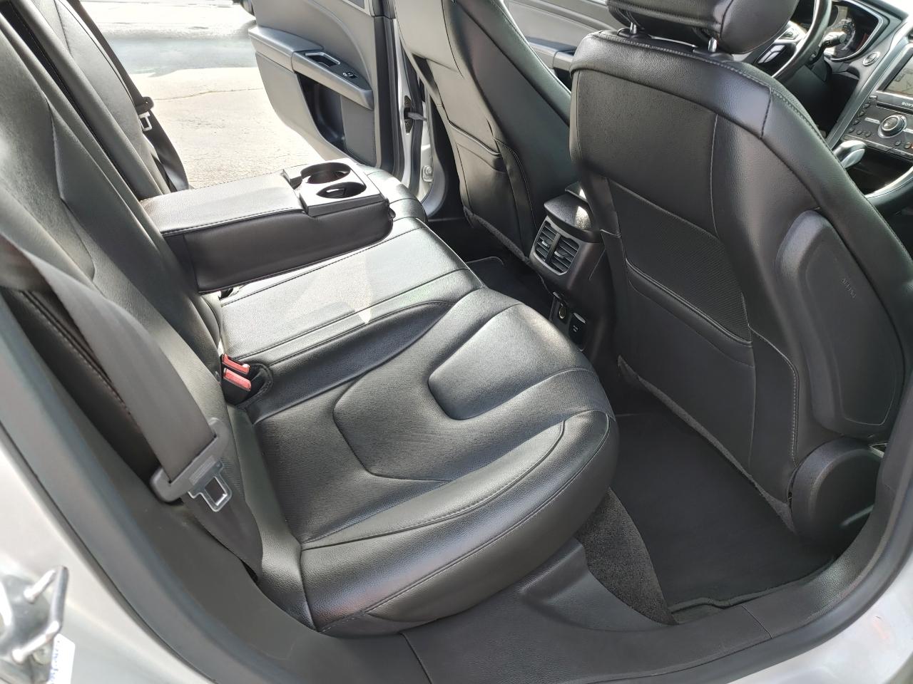 Ford Fusion Titanium 2016