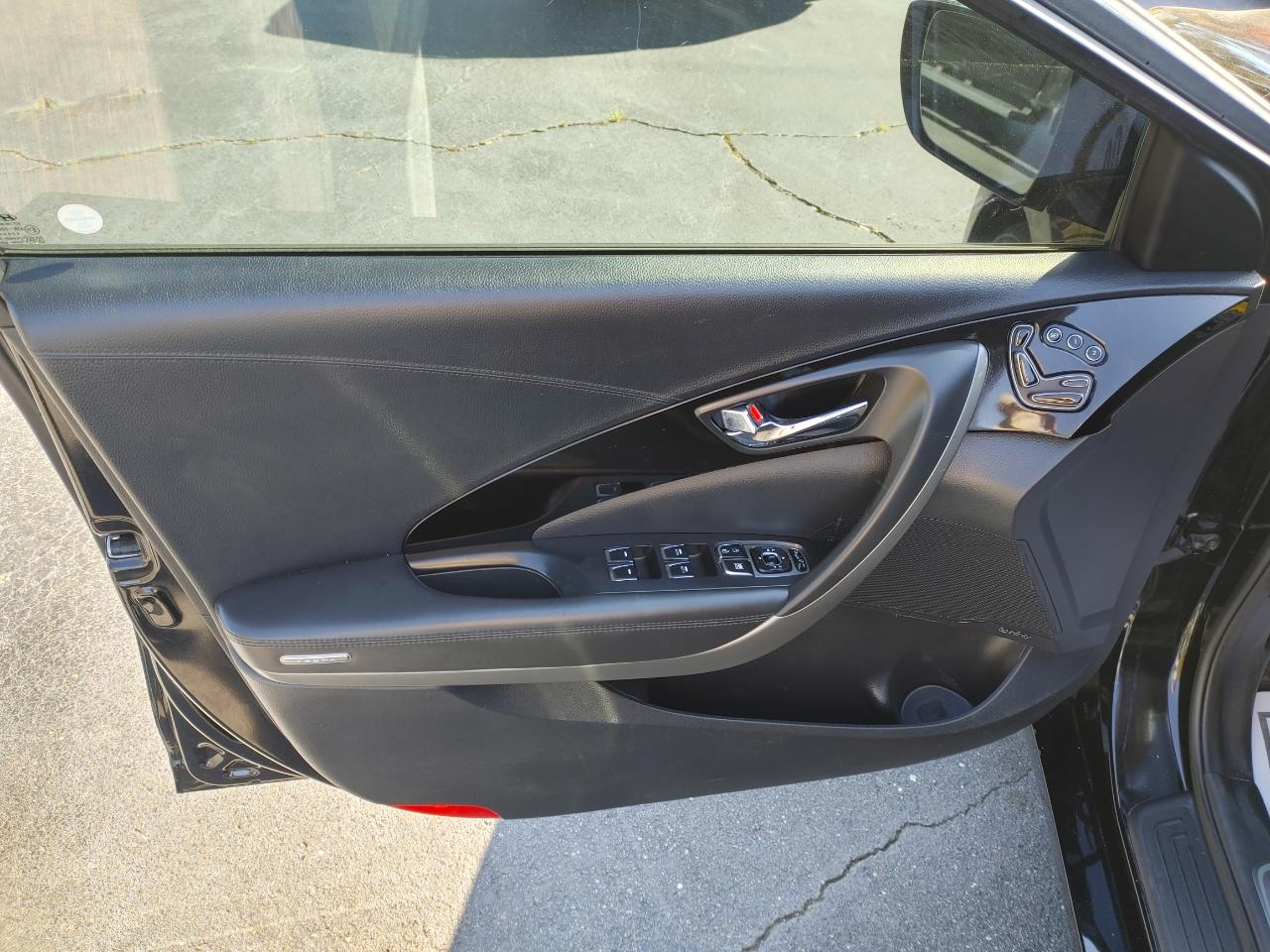 Hyundai Azera 4dr Sdn Limited 2016