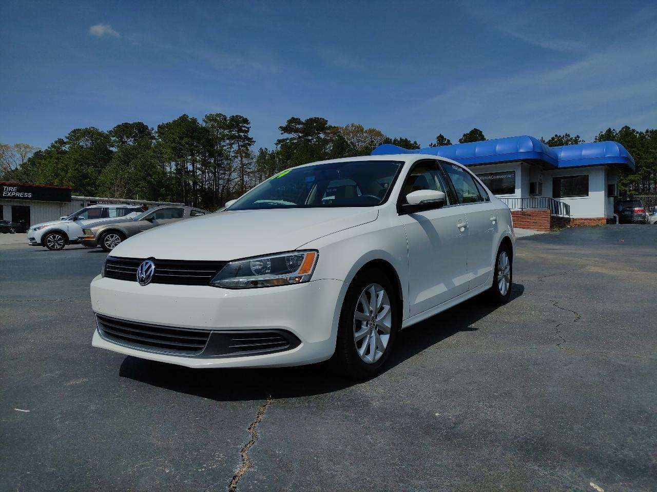 2014 Volkswagen Jetta Sedan 4dr Auto SE PZEV
