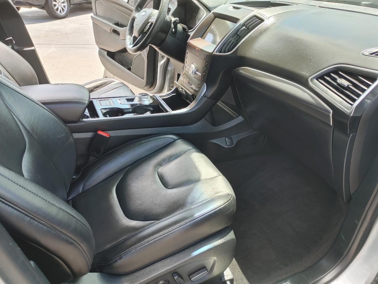 Ford Edge Titanium 2020
