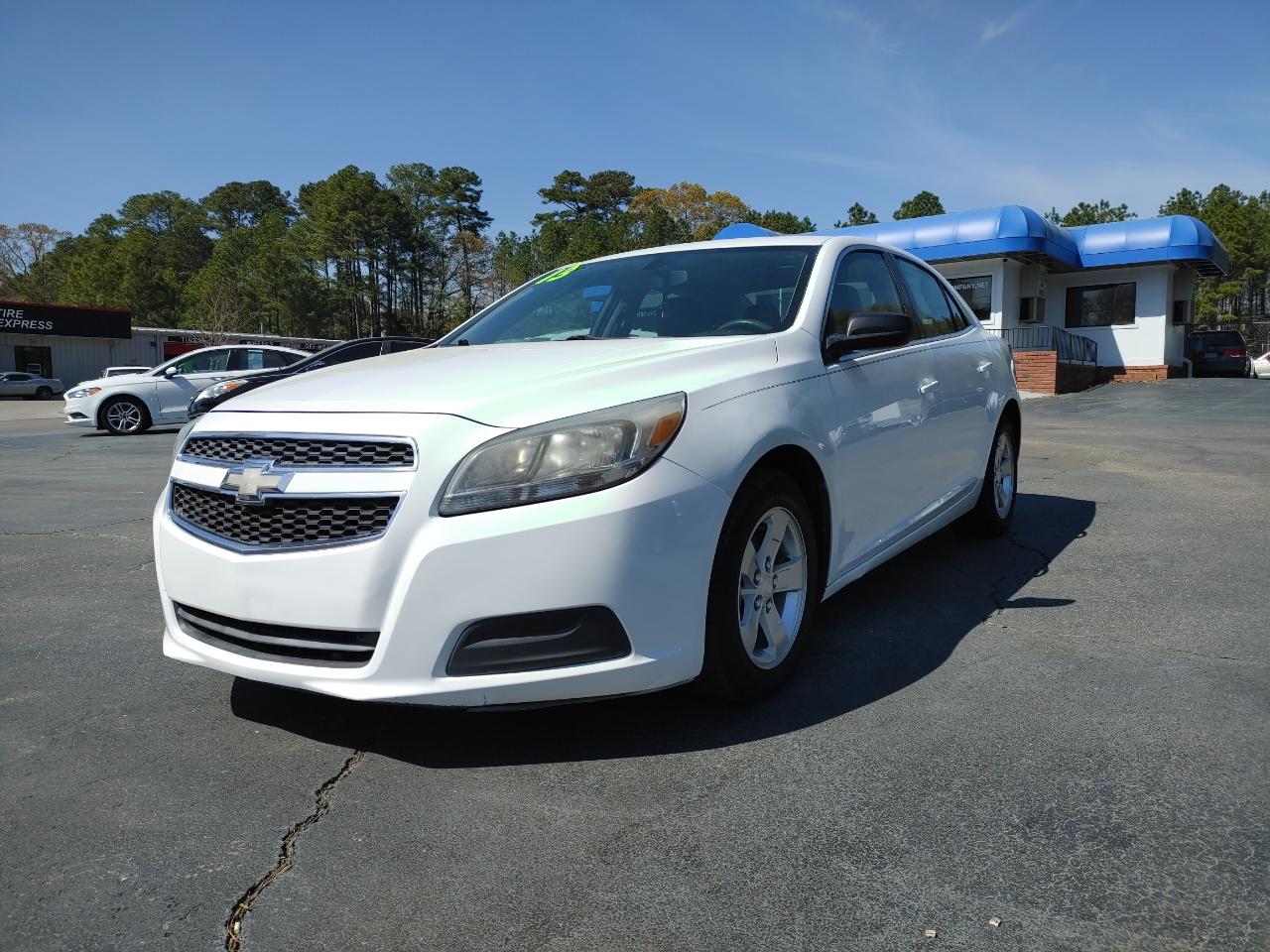 2013 Chevrolet Malibu 4dr Sdn LS w/1LS