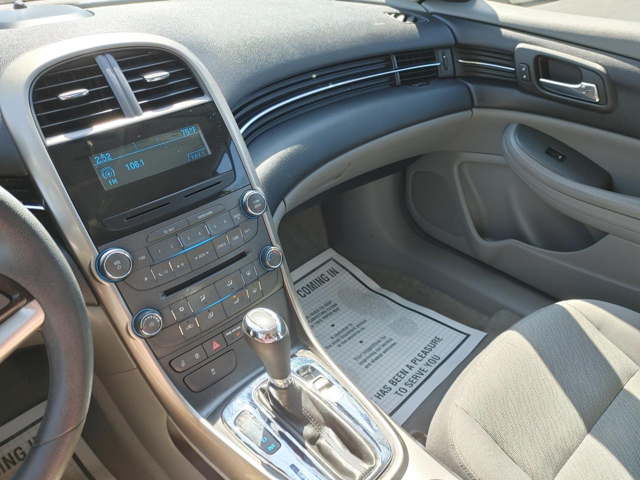 Chevrolet Malibu 4dr Sdn LS w/1LS 2013