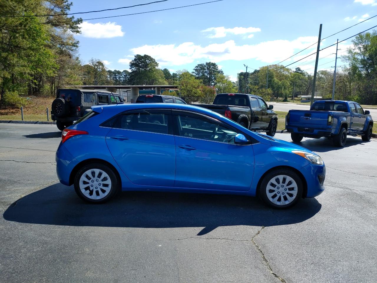 Hyundai Elantra GT  2017