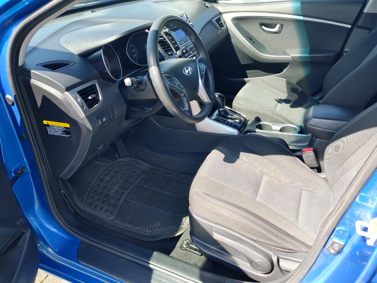 Hyundai Elantra GT  2017