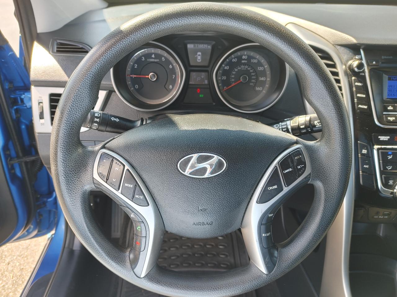 Hyundai Elantra GT  2017