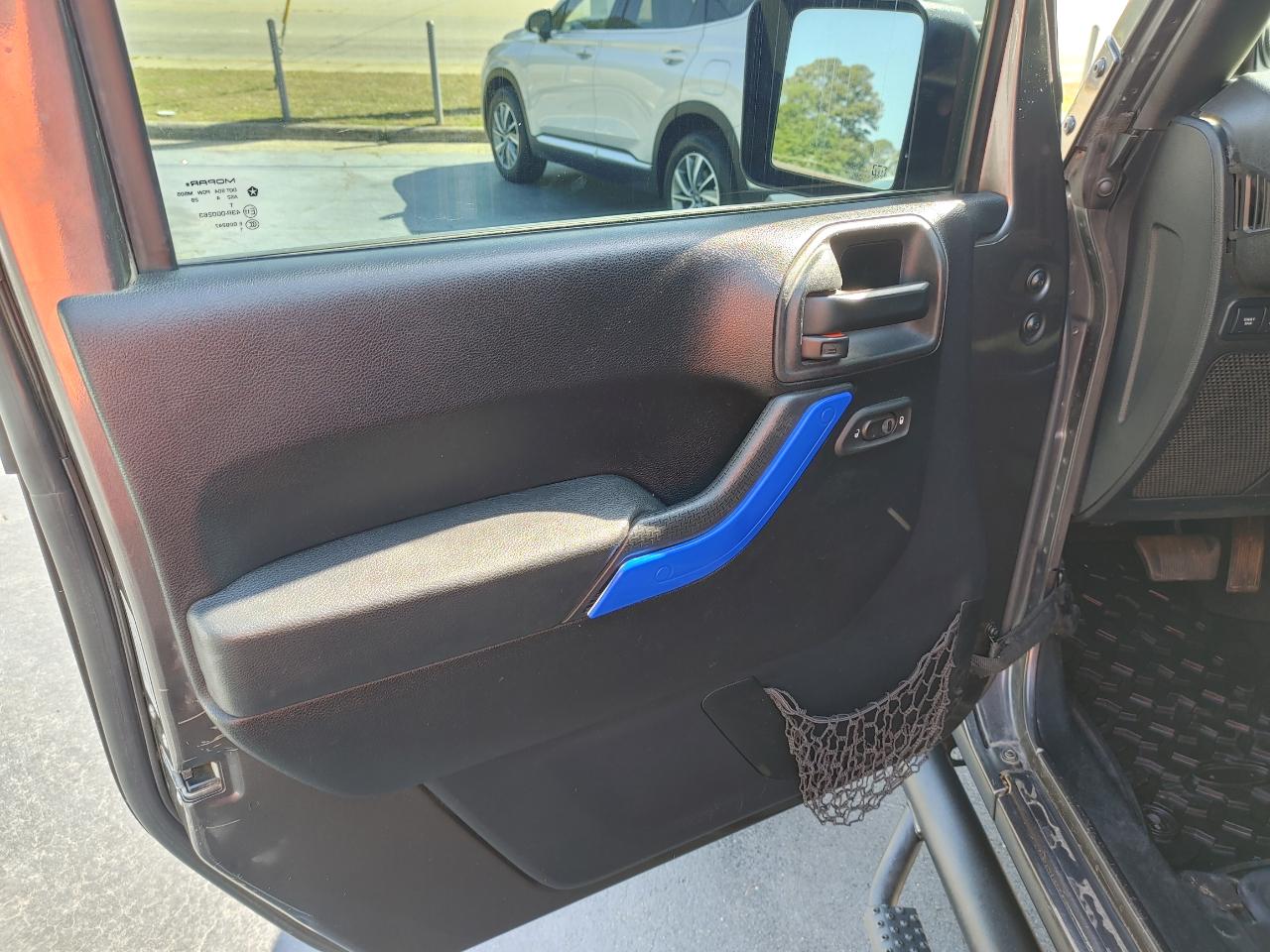 Jeep Wrangler Unlimited 4WD 4dr Rubicon 2014