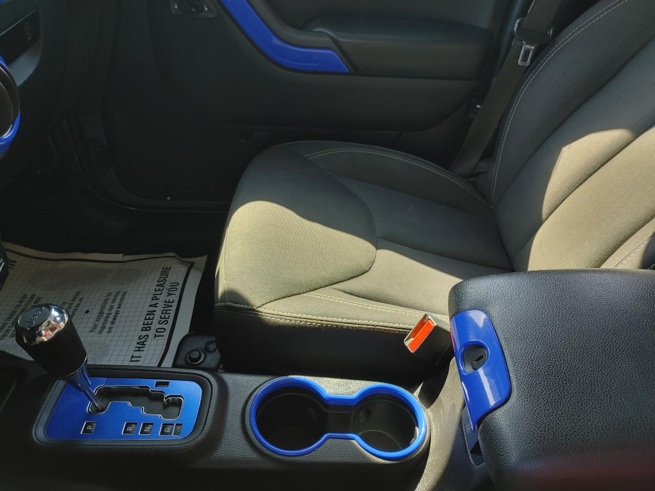 Jeep Wrangler Unlimited 4WD 4dr Rubicon 2014