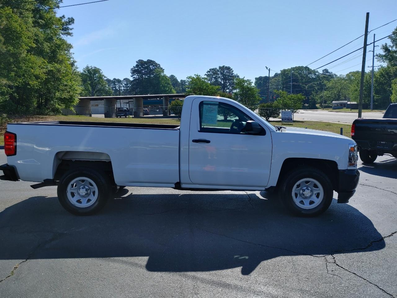 Chevrolet Silverado 1500 2WD Reg Cab 133.0" Work Truck 2016