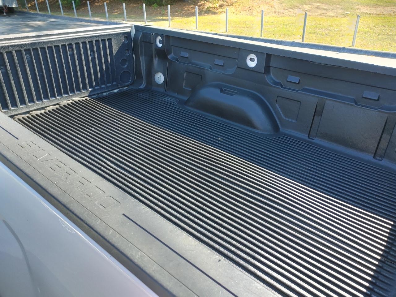 Chevrolet Silverado 1500 2WD Reg Cab 133.0" Work Truck 2016