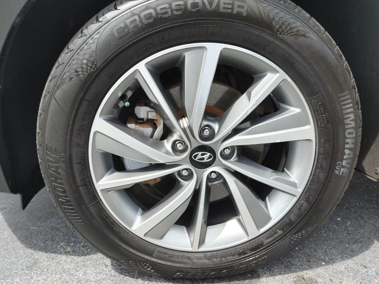 Hyundai Santa Fe SEL Plus 2.4L Auto AWD 2019