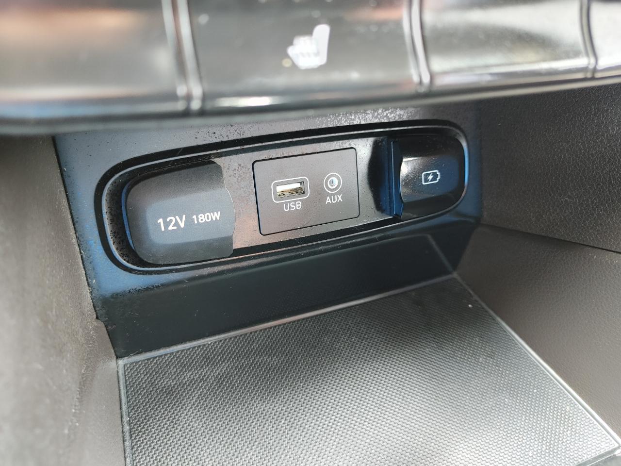 Hyundai Santa Fe SEL Plus 2.4L Auto AWD 2019