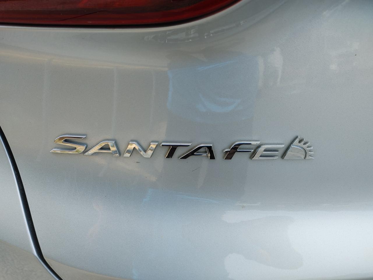 Hyundai Santa Fe SEL Plus 2.4L Auto AWD 2019