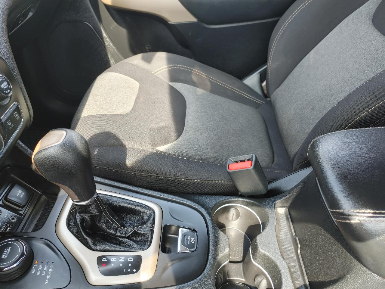 Jeep Cherokee Latitude Tech Connect 4x4 2018