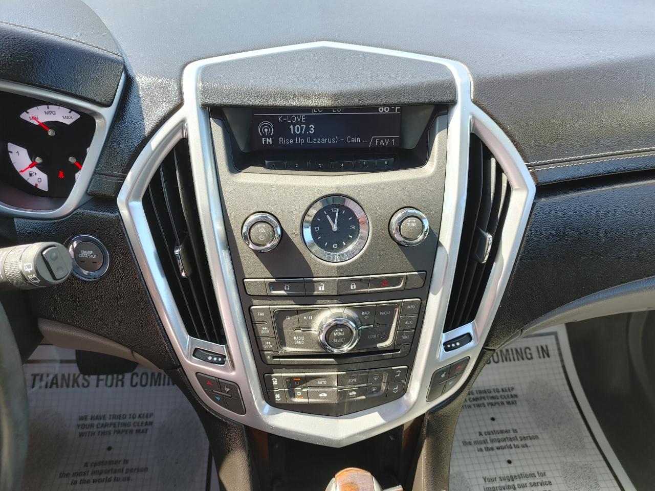 Cadillac SRX Luxury Collection AWD 2011