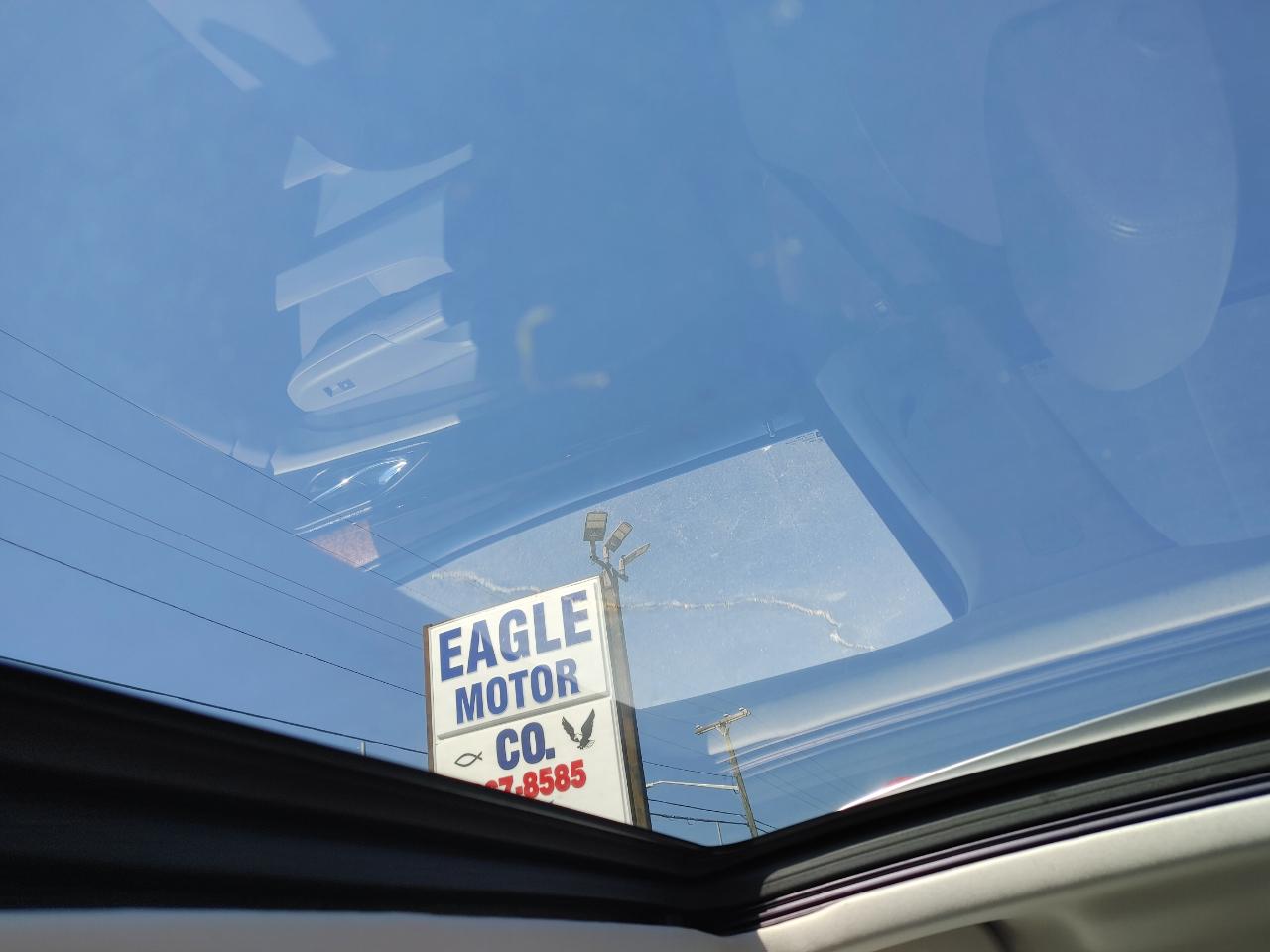 Cadillac SRX Luxury Collection AWD 2011