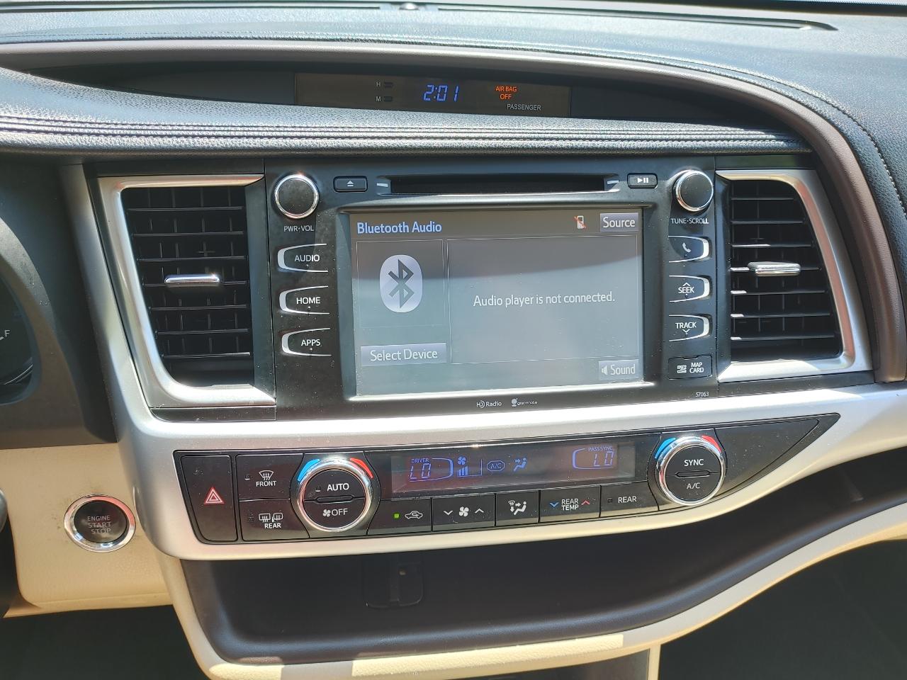 Toyota Highlander XLE FWD V6 2015