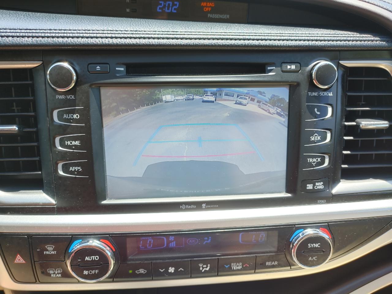 Toyota Highlander XLE FWD V6 2015